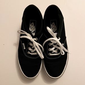 Like-New Black Vans